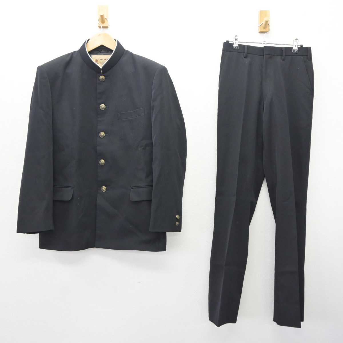 【中古】愛知県 北名古屋市立天神中学校 男子制服 3点 (学ラン・ズボン) sf065575