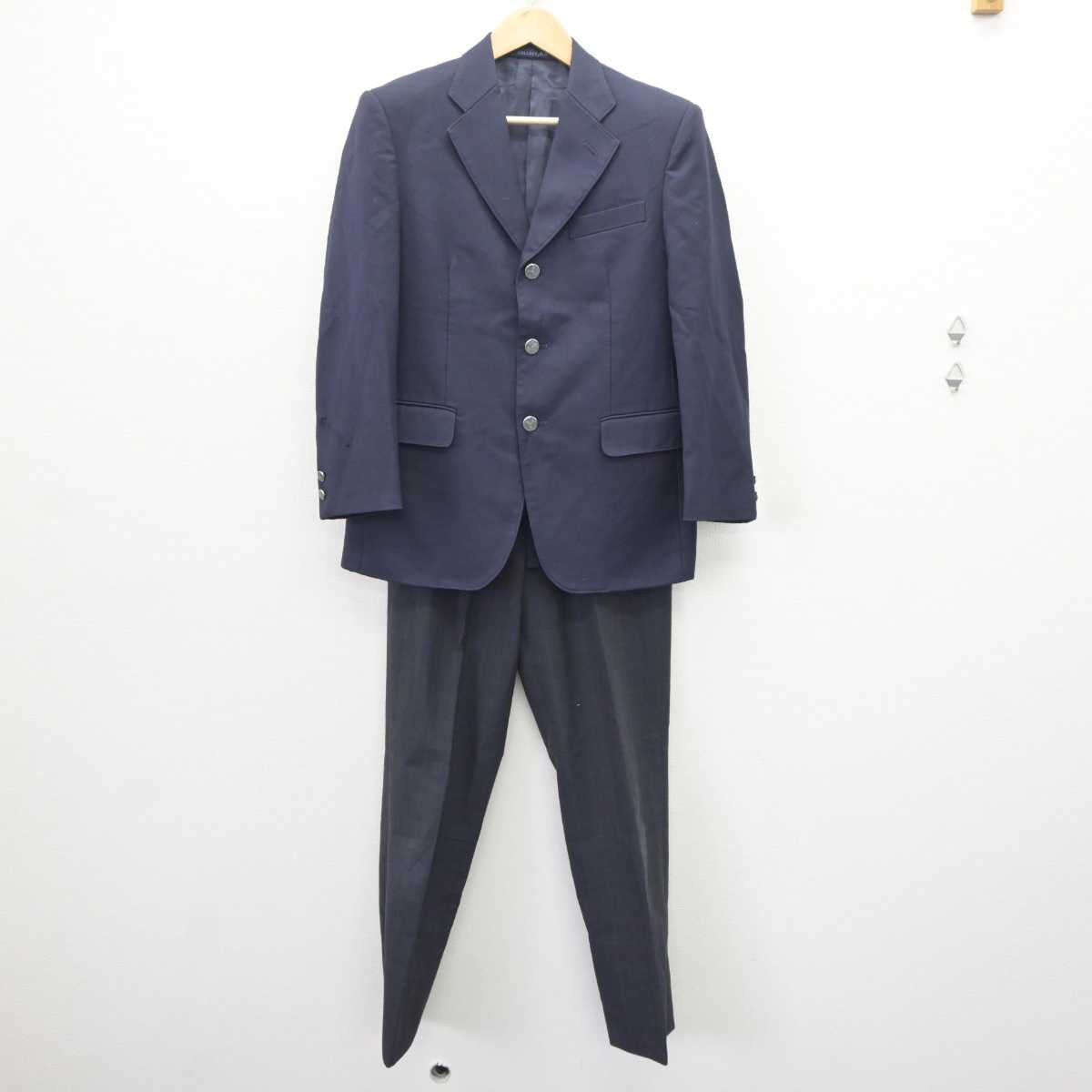 【中古】徳島県 城ノ内中等教育学校 男子制服 2点 (ブレザー・ズボン) sf065589