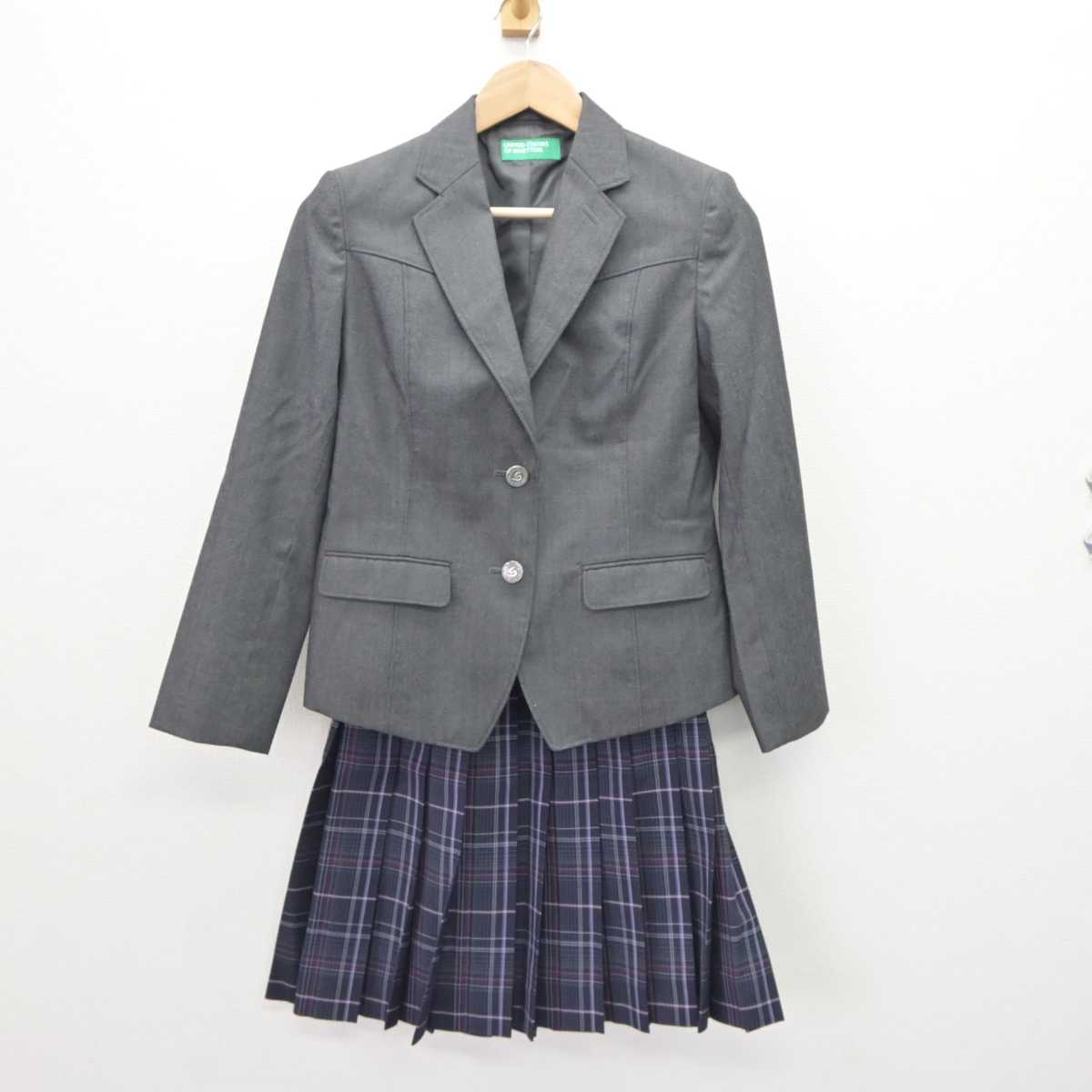 【中古】岐阜県 岐阜聖徳学園高等学校 女子制服 3点 (ブレザー・スカート) sf065590