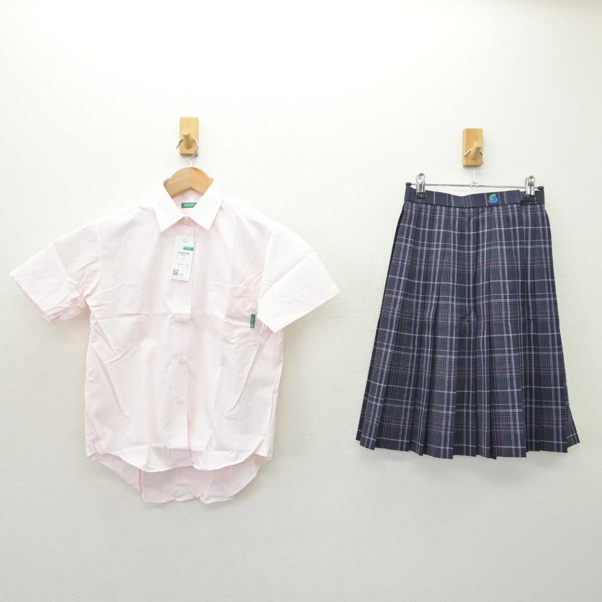 【中古】岐阜県 岐阜聖徳学園高等学校 女子制服 2点 (シャツ・スカート) sf065591