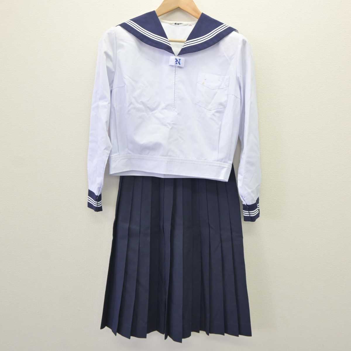 【中古】石川県 能登香島中学校 女子制服 2点 (セーラー服・スカート) sf065768