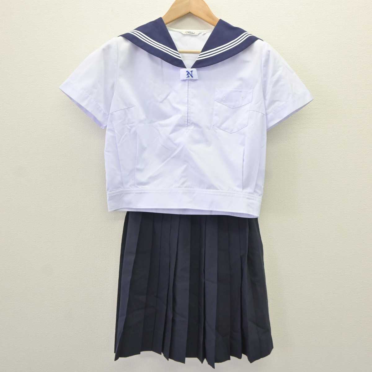 【中古】石川県 能登香島中学校 女子制服 2点 (セーラー服・スカート) sf065769