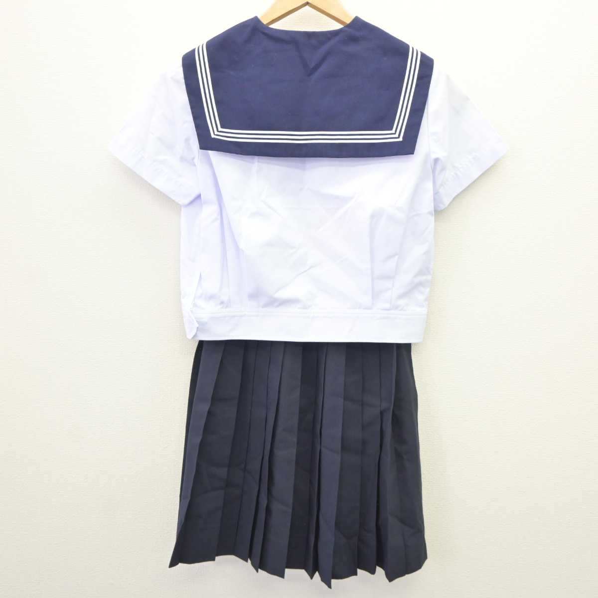 【中古】石川県 能登香島中学校 女子制服 2点 (セーラー服・スカート) sf065769