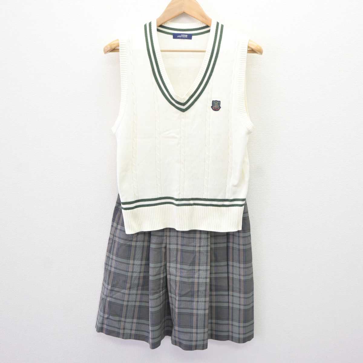 【中古】沖縄県 浦添商業高等学校 女子制服 4点 (ブレザー・ニットベスト・スカート) sf065777