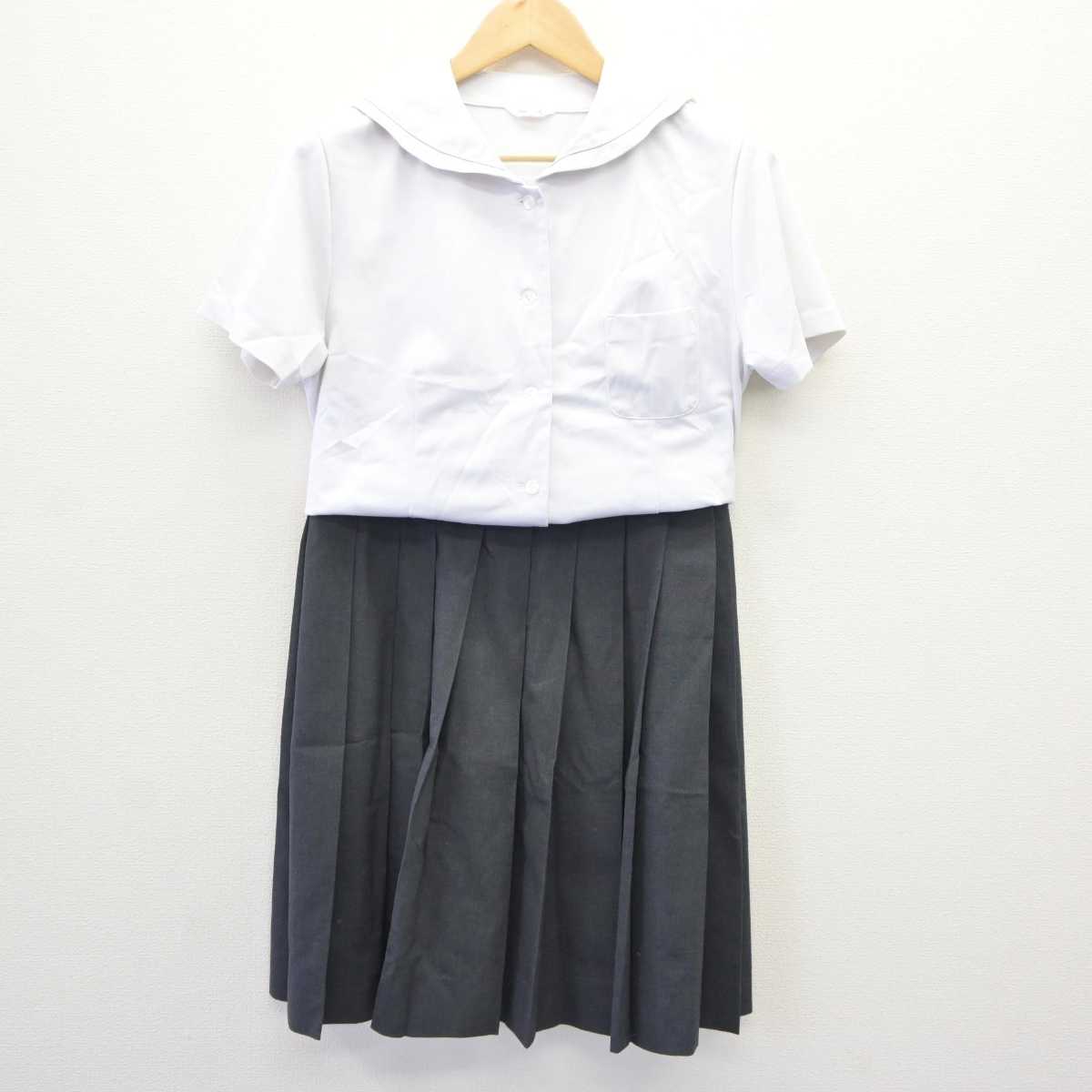 【中古】岡山県 就実高等学校/旧制服 女子制服 3点 (ブラウス・スカート) sf065806