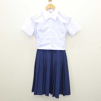 【中古】千葉県 御瀧中学校 女子制服 3点 (ベスト・シャツ・スカート) sf065883