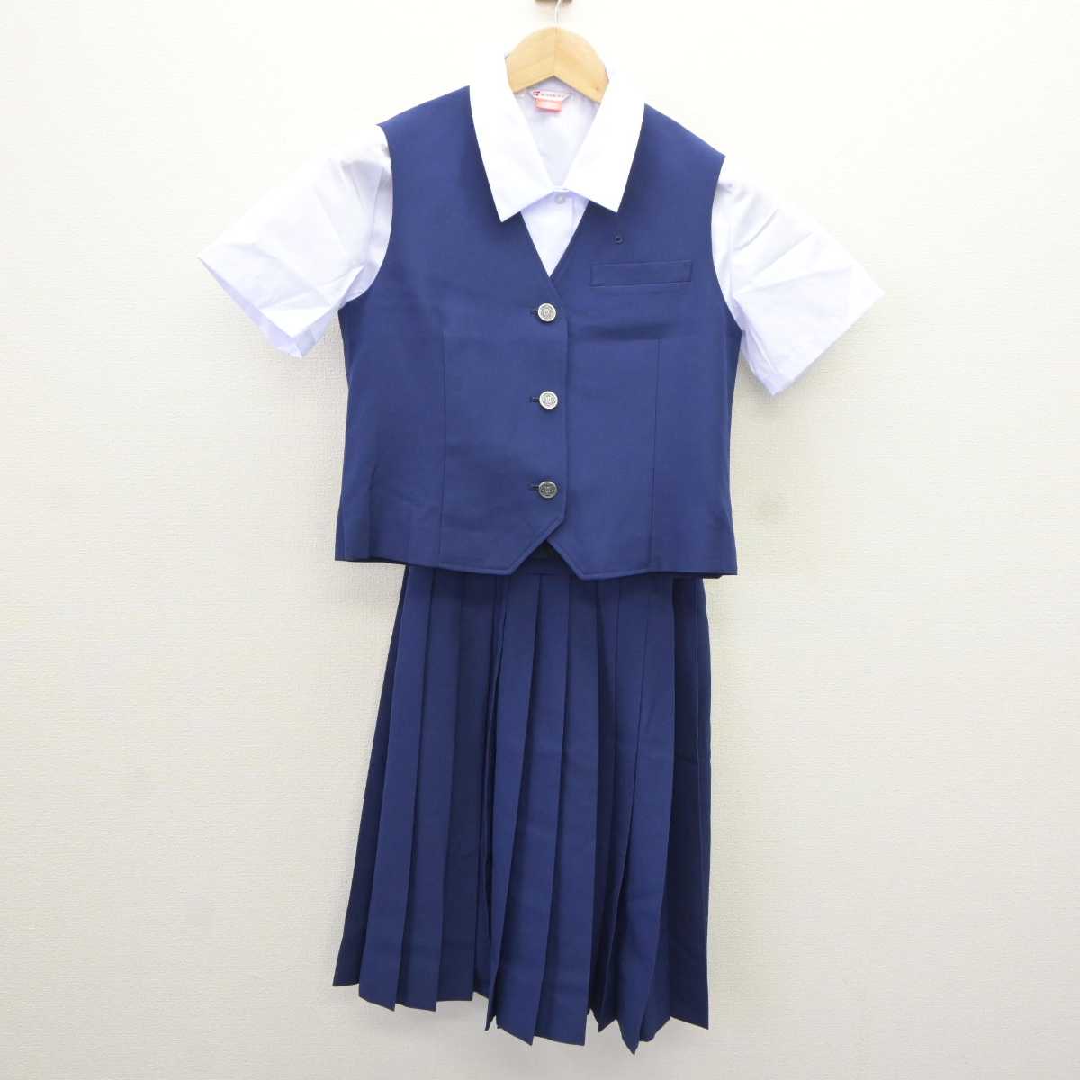 【中古】千葉県 御瀧中学校 女子制服 3点 (ベスト・シャツ・スカート) sf065884