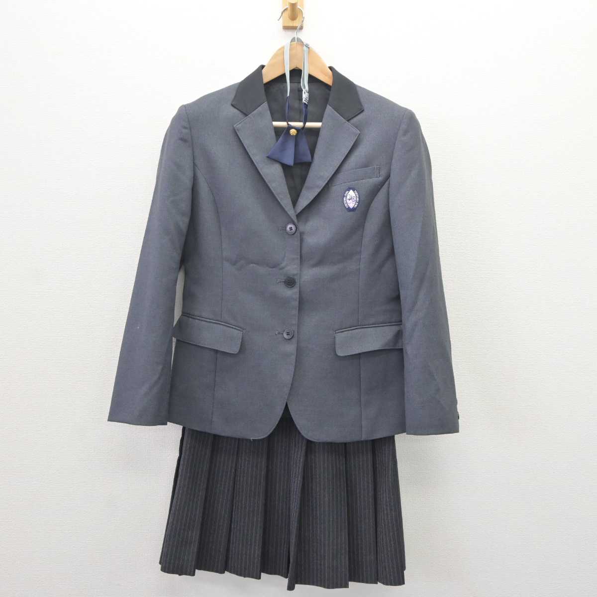 【中古】神奈川県 青山学院横浜英和高等学校/旧制服 女子制服 3点 (ブレザー・スカート) sf065930