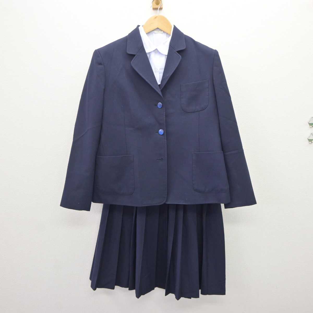 【中古】埼玉県 花園中学校 女子制服 4点 (ブレザー・ベスト・シャツ・スカート) sf066130