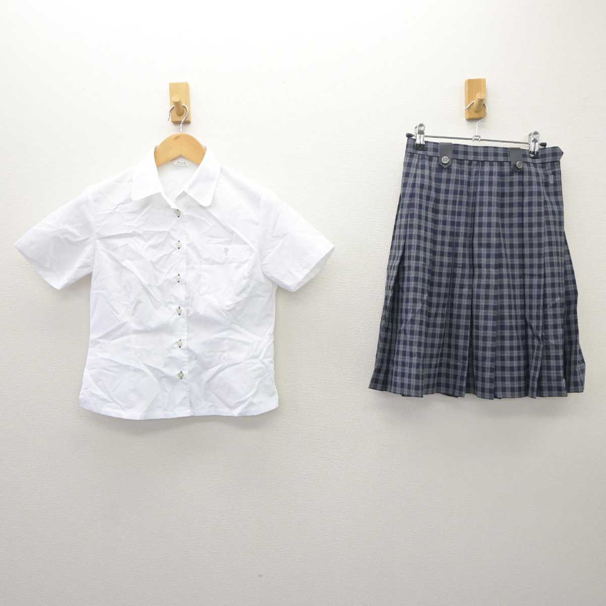 【中古】三重県 四日市四郷高等学校 女子制服 2点 (シャツ・スカート) sf066134