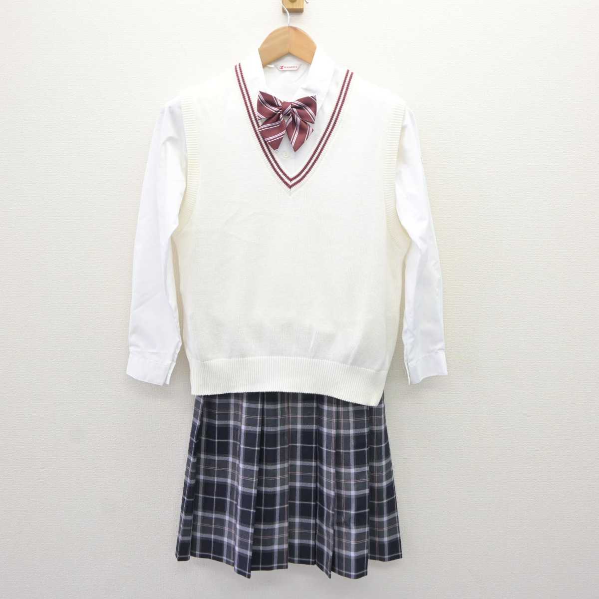 【中古】愛媛県 松山聖陵高等学校 女子制服 6点 (ブレザー・ニットベスト・シャツ・スカート) sf066203