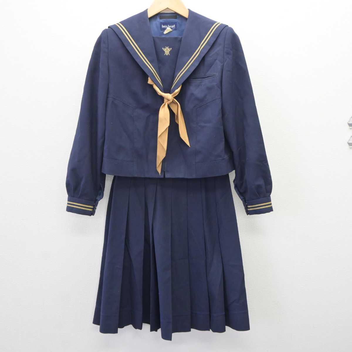 【中古】千葉県 鎌ヶ谷西高等学校 女子制服 2点 (セーラー服・スカート) sf066236