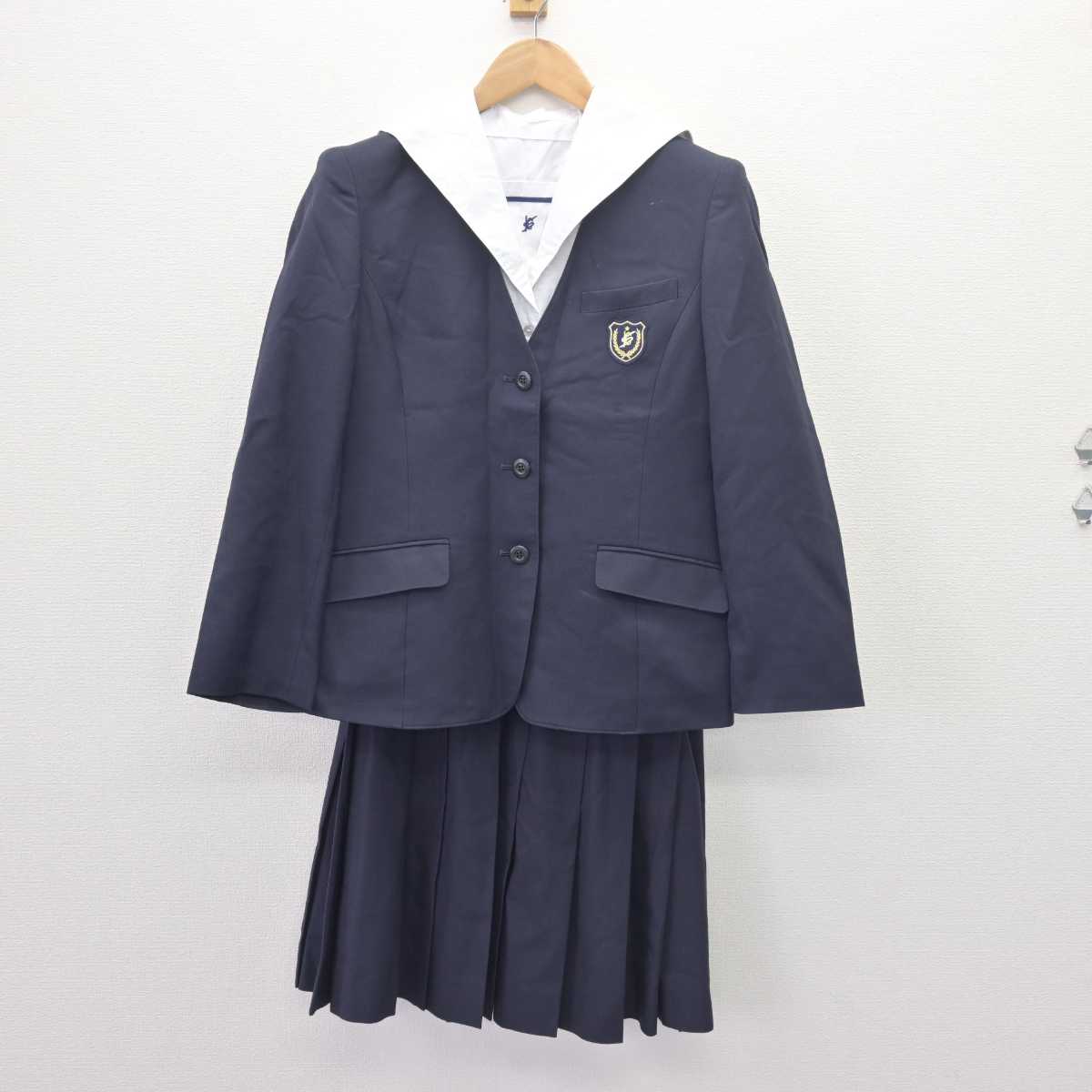 【中古】福岡県 福岡魁誠高等学校/旧制服 女子制服 3点 (ブレザー・セーラー服・スカート) sf066318