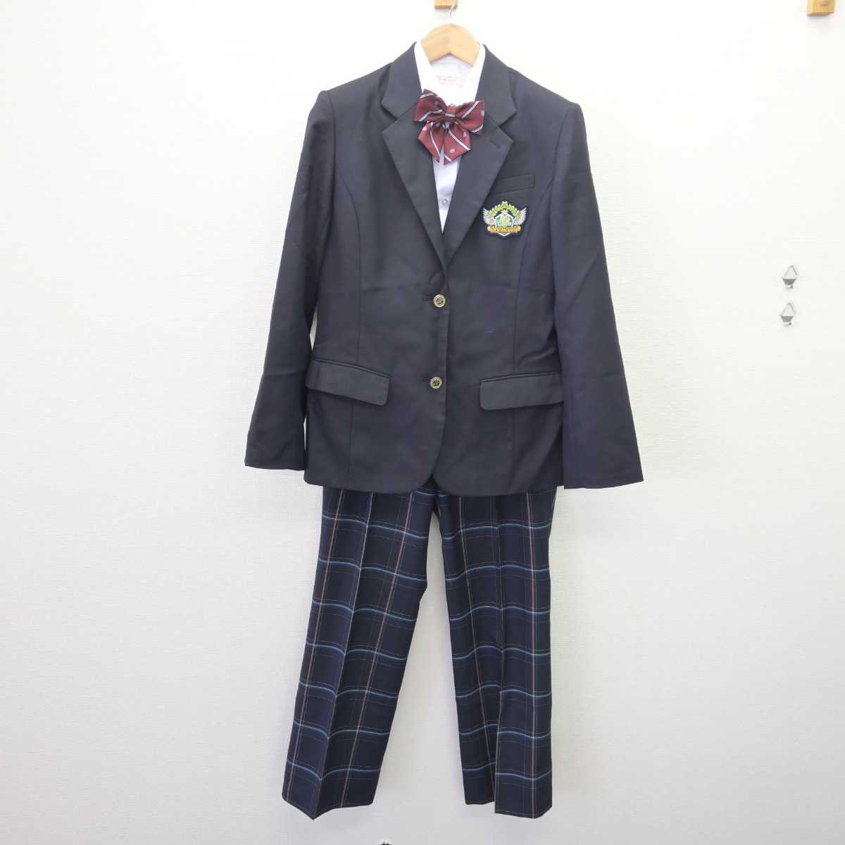 【中古】神奈川県 生麦中学校 女子制服 4点 (ブレザー・シャツ・ズボン) sf066399