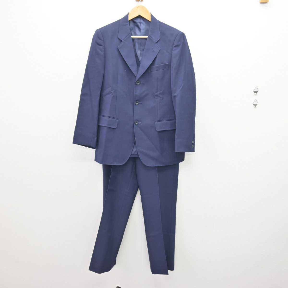 【中古】神奈川県 大和市立大和中学校 男子制服 3点 (ブレザー・ズボン・ズボン) sf066726