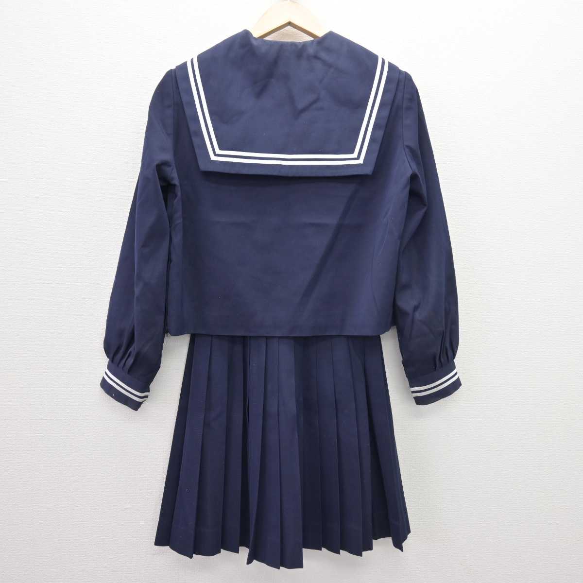 【中古】香川県 さぬき市立長尾中学校 女子制服 2点 (セーラー服・スカート) sf066885