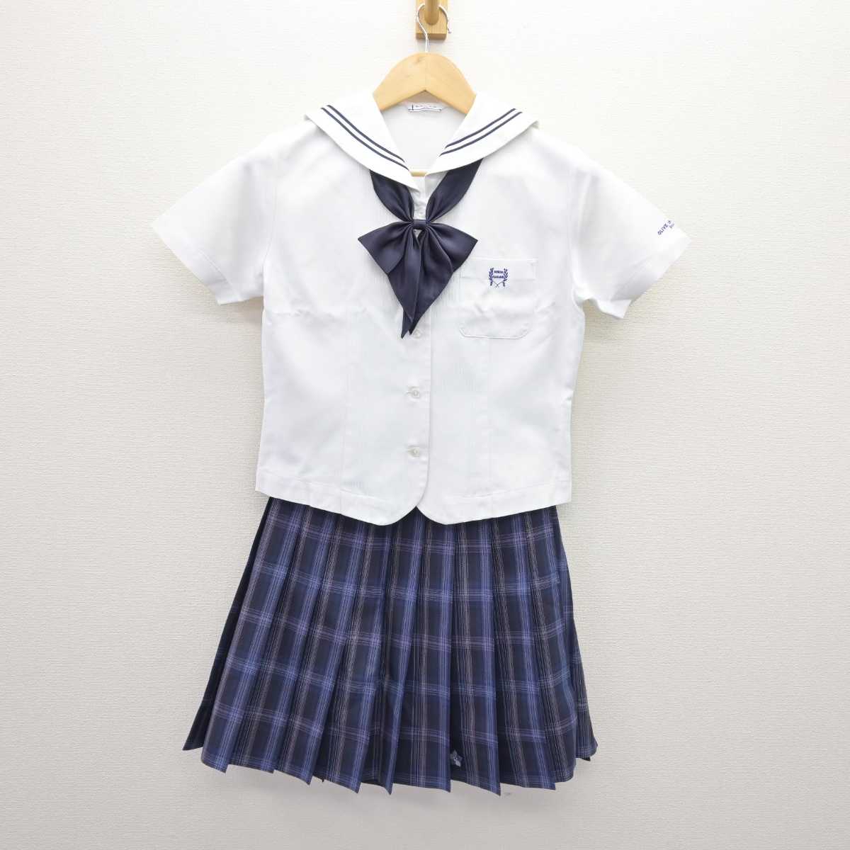 【中古】埼玉県 秋草学園高等学校 女子制服 3点 (セーラー服・スカート) sf066923