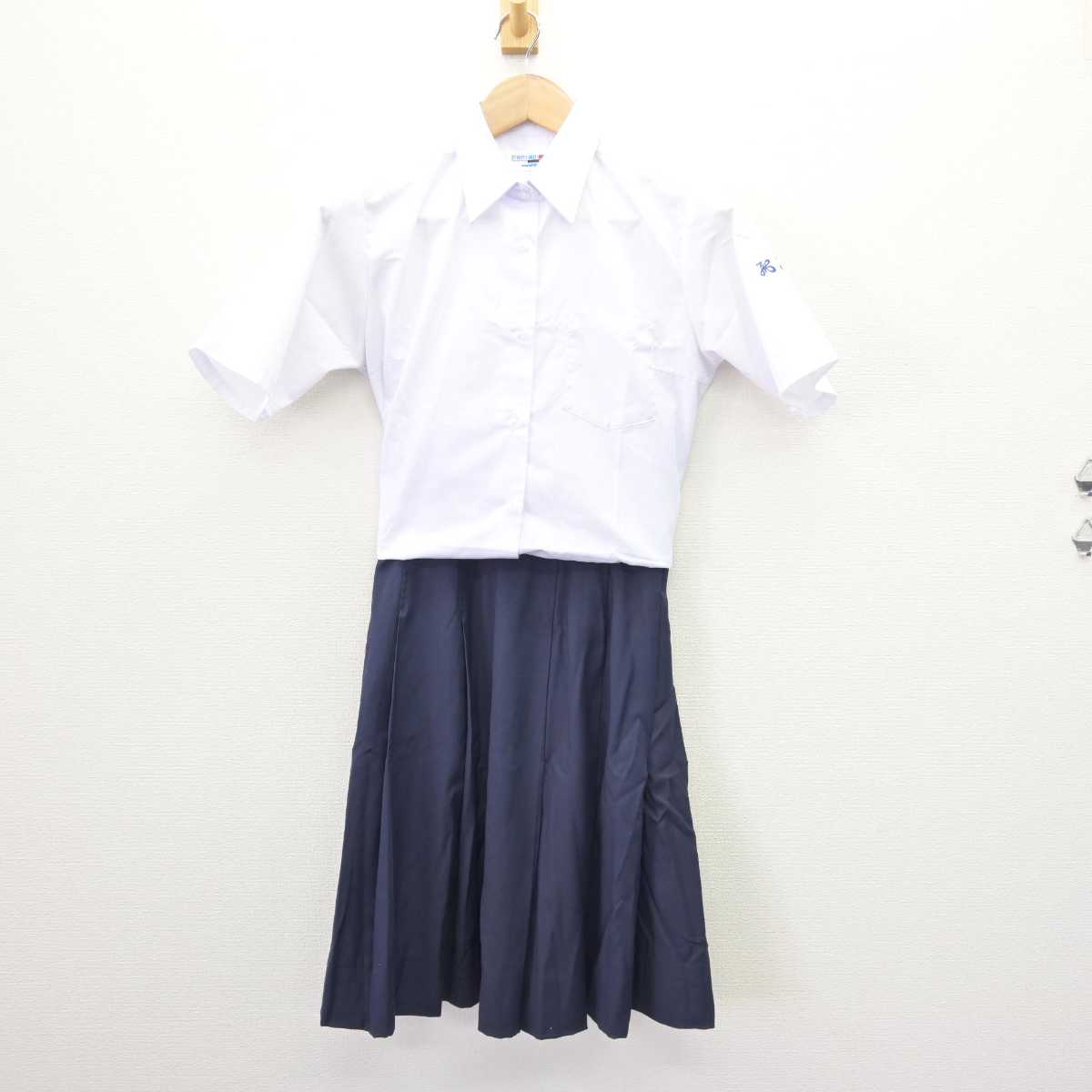 【中古】埼玉県 星野高等学校女子部 女子制服 3点 (ベスト・シャツ・スカート) sf066951