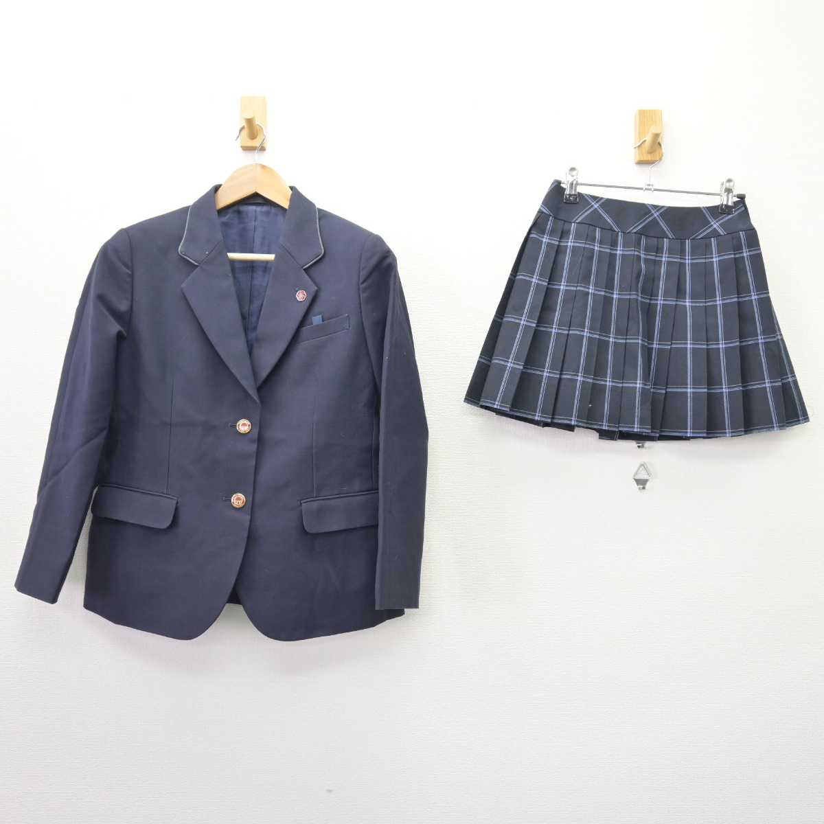 【中古】大阪府 東洋学園高等専修学校 女子制服 3点 (ブレザー・スカート) sf066982