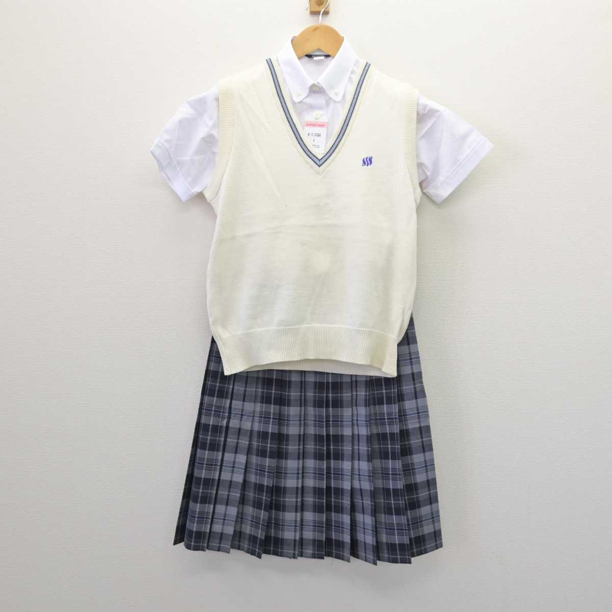 【中古】大阪府 咲くやこの花中学校・高等学校 女子制服 3点 (ニットベスト・シャツ・スカート) sf067148