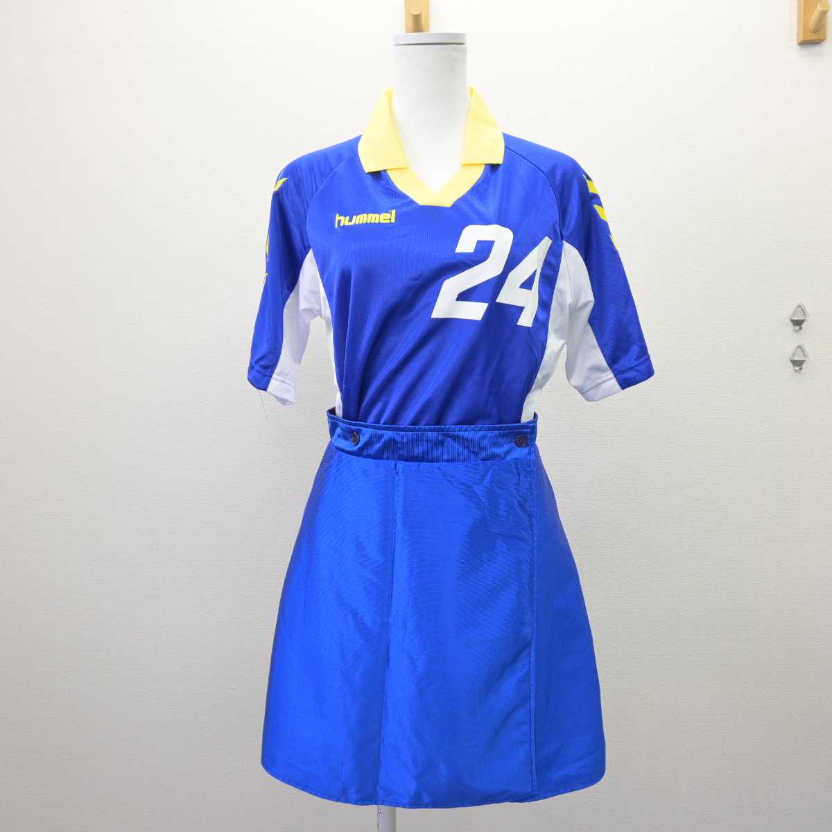 【中古】愛知県 愛知淑徳大学/ラクロス部 女子制服 3点 (部活ユニフォーム 上・部活ユニフォーム 下) sf067329