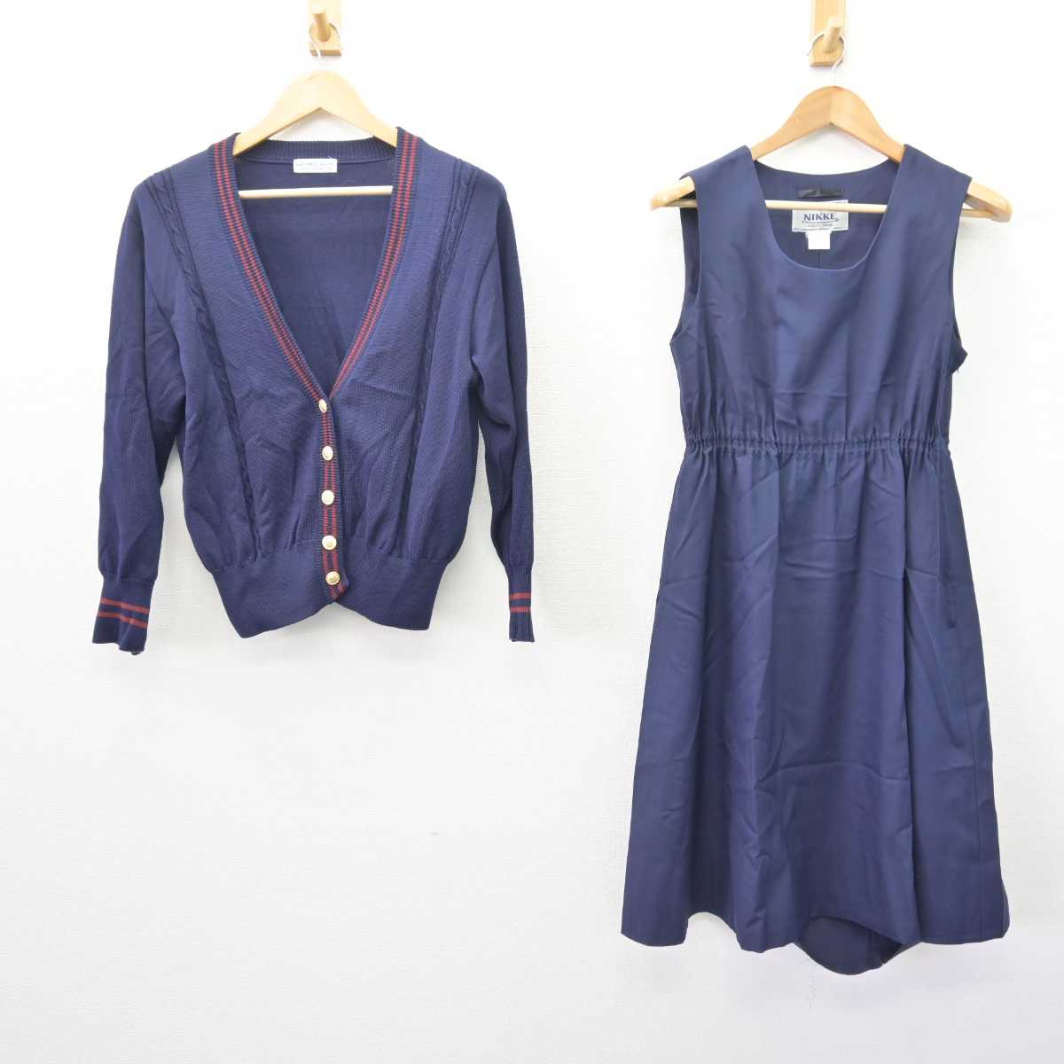 【中古】愛知県 聖霊中学・高等学校 女子制服 2点 (ニット・ジャンパースカート) sf067504