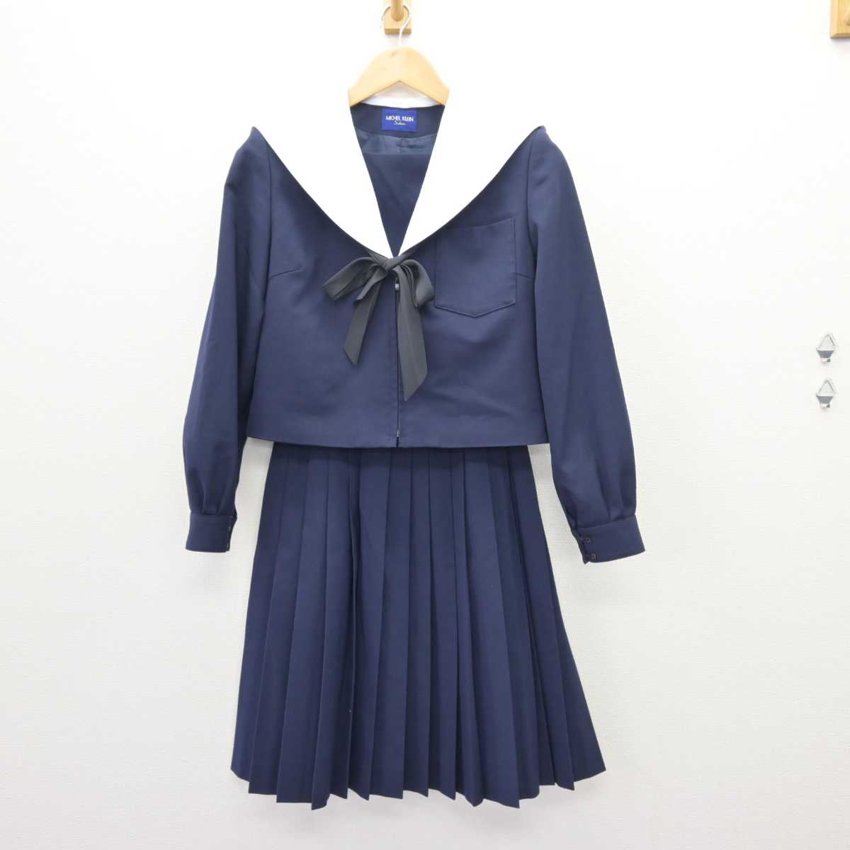 【中古】愛知県 長久手市立南中学校 女子制服 3点 (セーラー服・スカート) sf067525