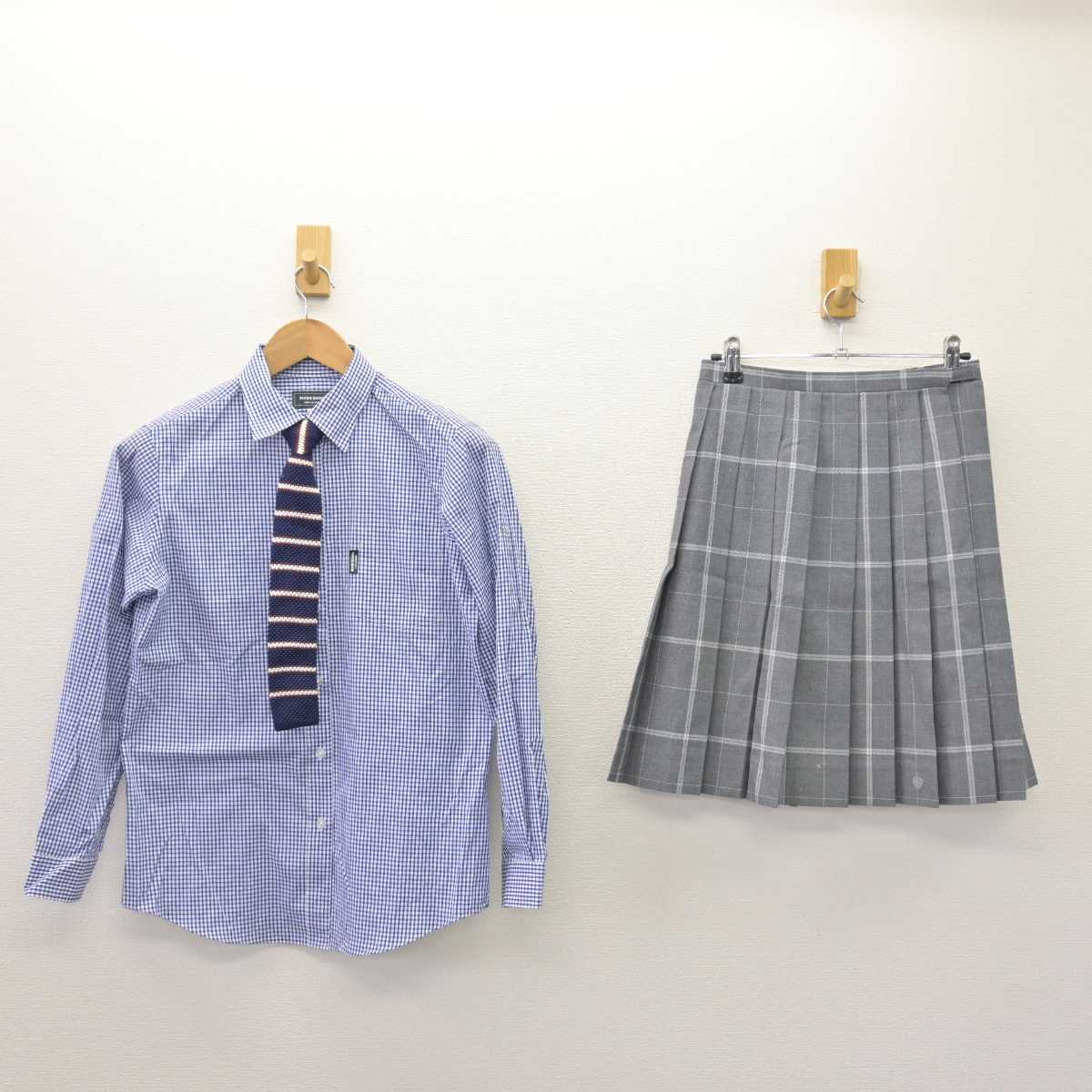 【中古】東京都 武蔵野大学中学校 女子制服 5点 (ブレザー・ベスト・シャツ・スカート) sf067690