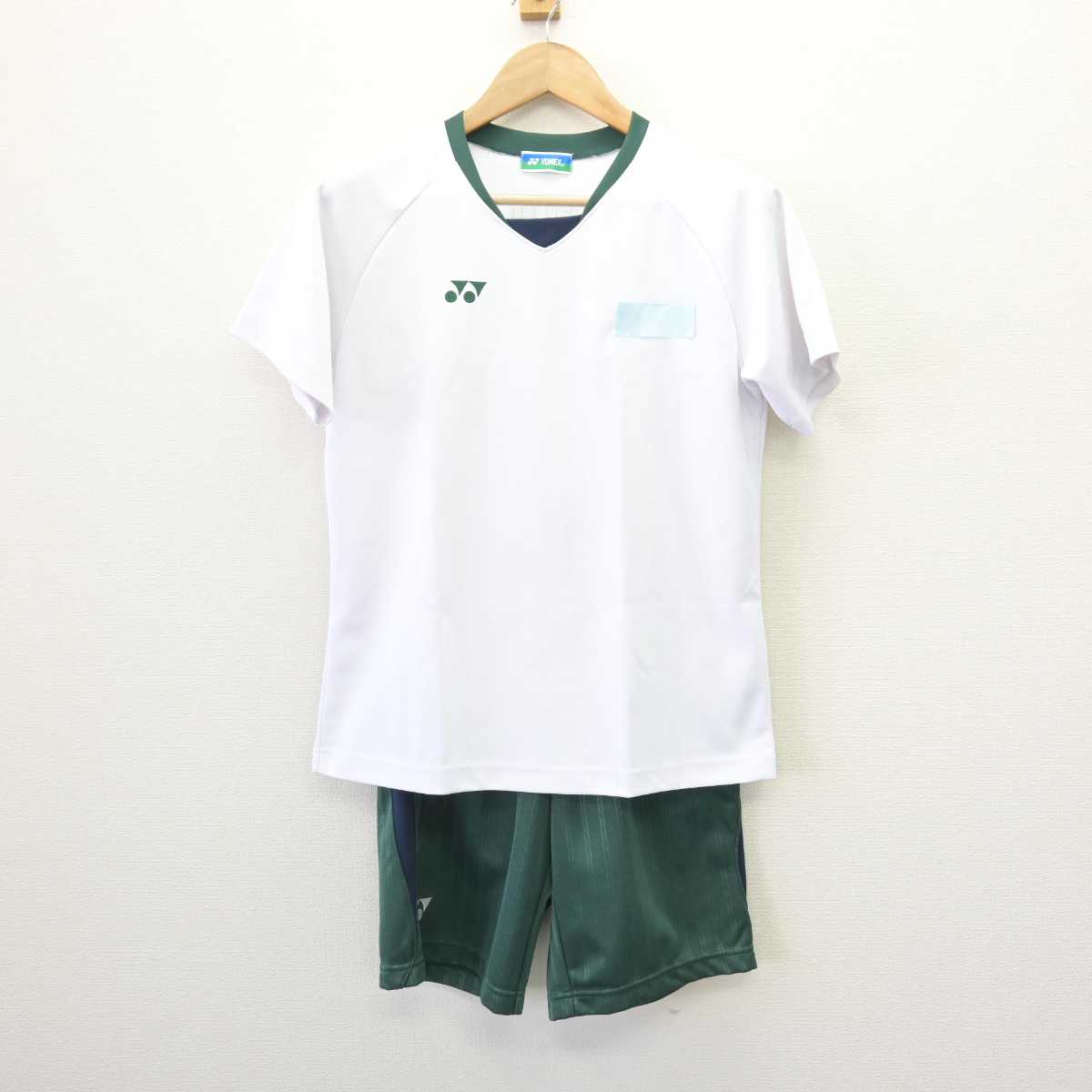 【中古】神奈川県 白鵬女子高等学校 女子制服 2点 (体操服 上・体操服 下) sf068021