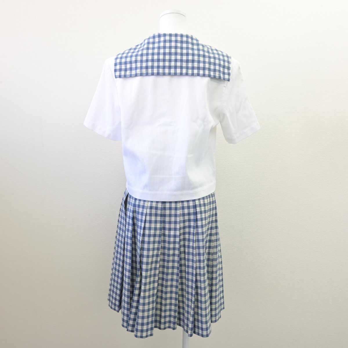 【中古】岡山県 就実中学校 女子制服 2点 (セーラー服・スカート) sf068596