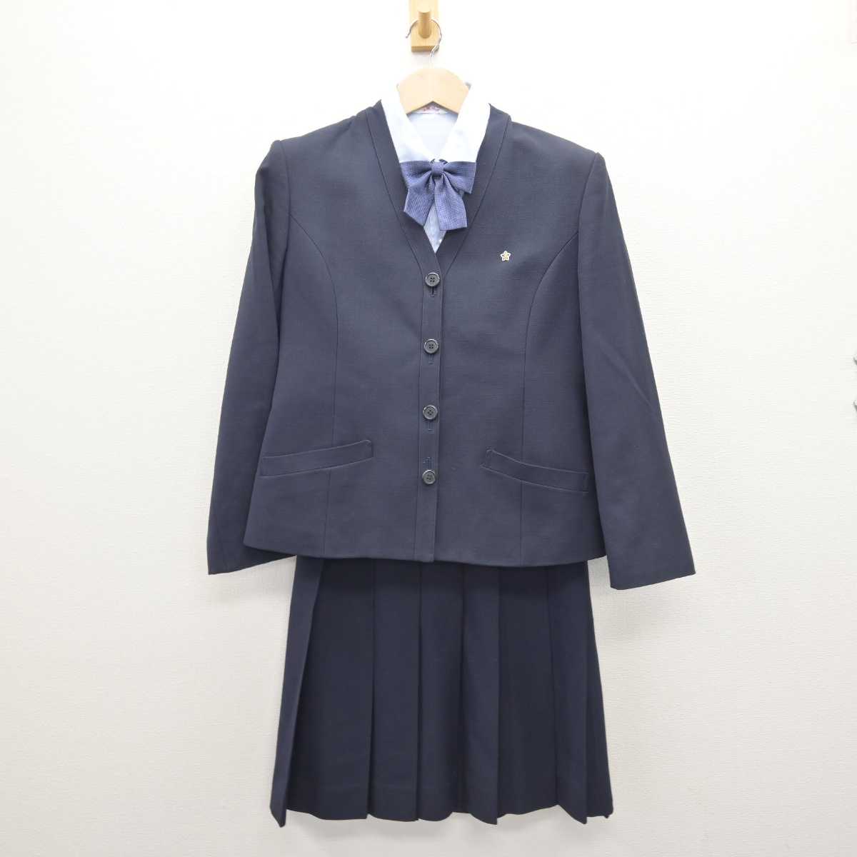 【中古】熊本県 県立第二高等学校/旧制服 女子制服 4点 (ブレザー・シャツ・スカート) sf068829