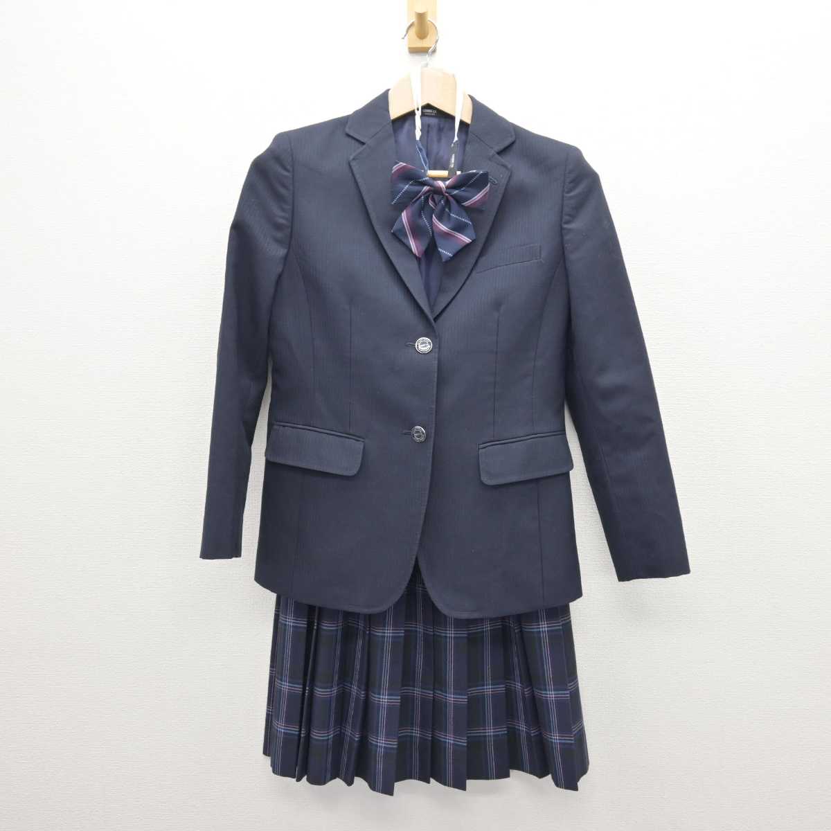 【中古】茨城県 東洋大学附属牛久高等学校 女子制服 3点 (ブレザー・スカート) sf068836