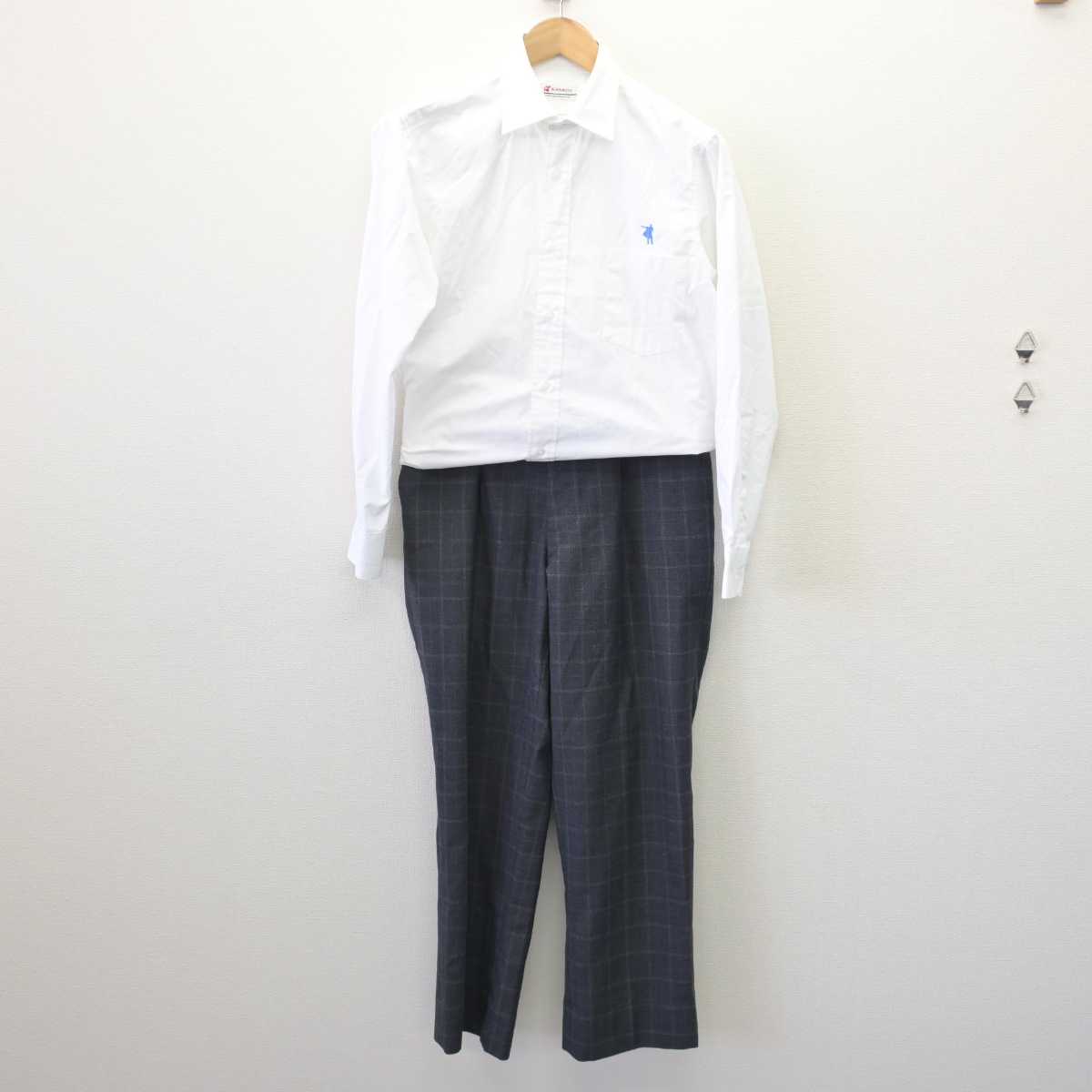 【中古】 クラーク記念国際高等学校 男子制服 4点 (ブレザー・シャツ・ズボン) sf068923