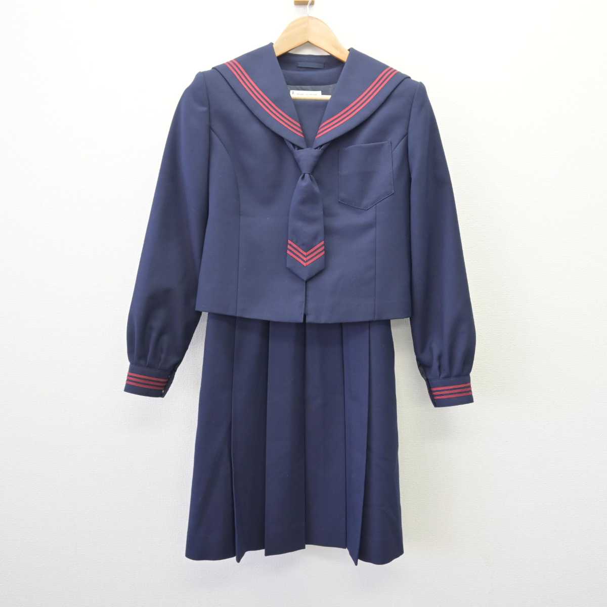 【中古】青森県 沖館中学校 女子制服 3点 (セーラー服・ジャンパースカート) sf068932