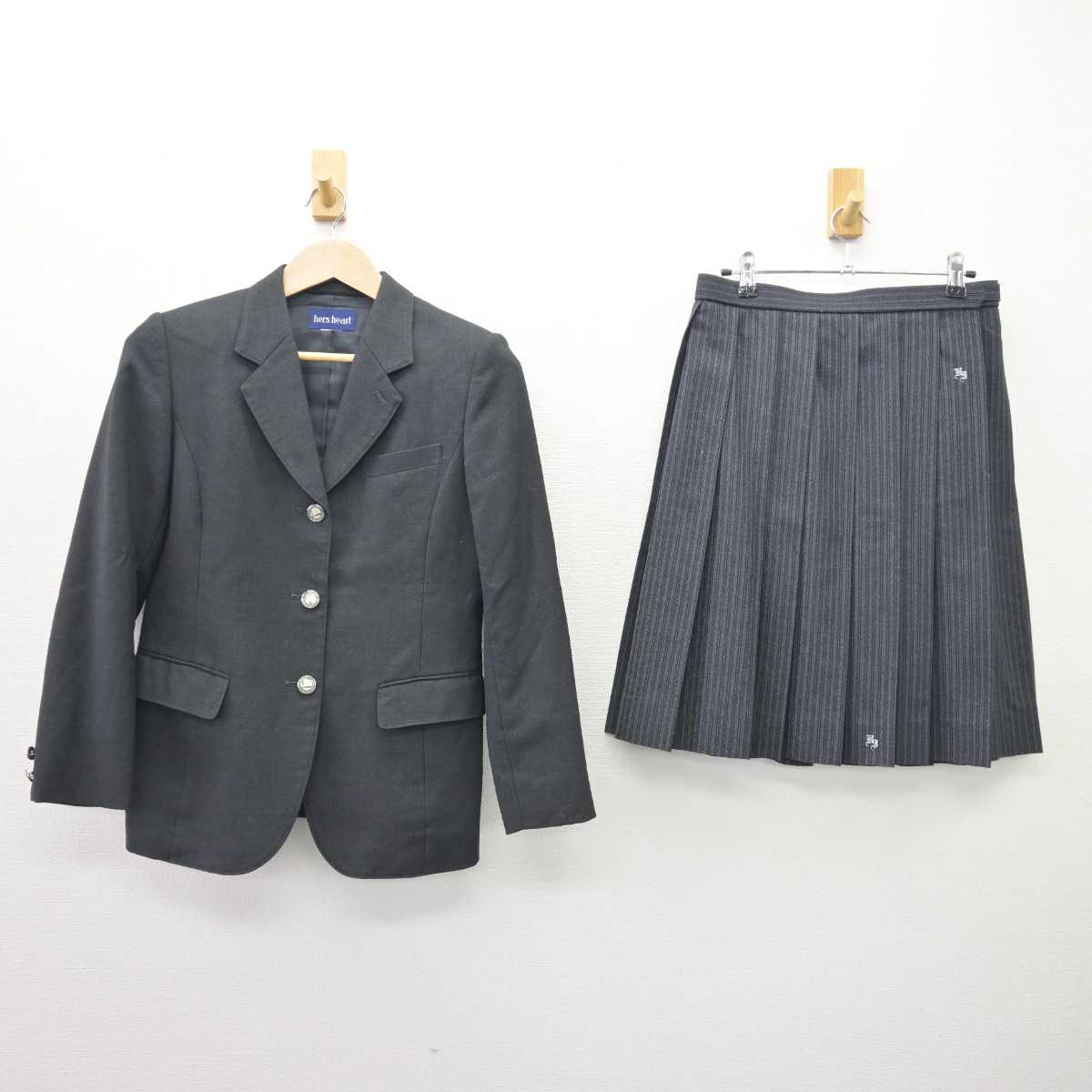 【中古】東京都 東久留米総合高等学校 女子制服 3点 (ブレザー・スカート) sf068960