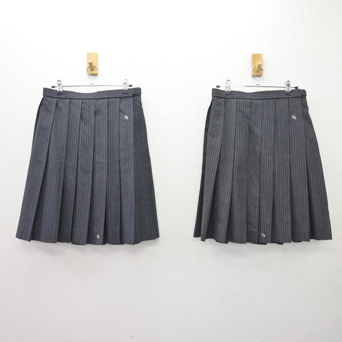 【中古】東京都 東久留米総合高等学校 女子制服 3点 (ブレザー・スカート) sf068960