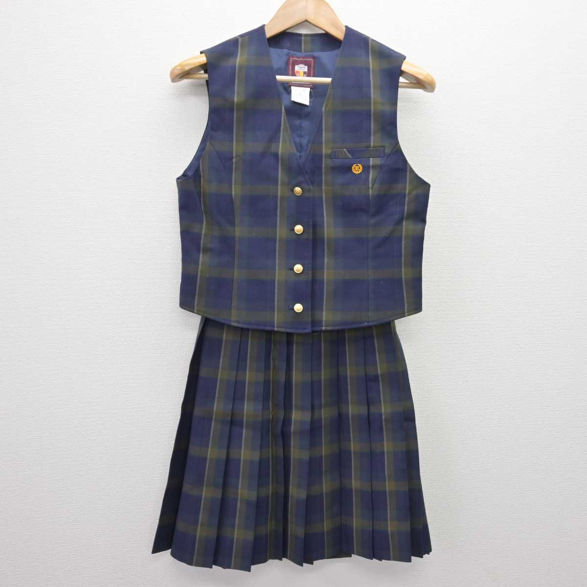 【中古】福岡県 黒木高等学校 女子制服 3点 (ブレザー・ベスト・スカート) sf069020