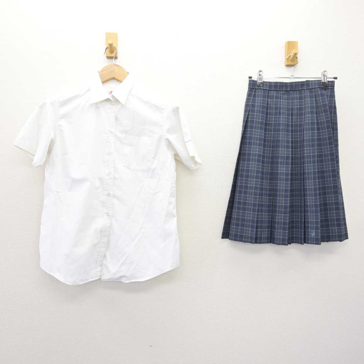 中古】大阪府 大阪学芸高等学校 女子制服 3点 (ニットベスト 中古】大阪府 大阪学芸高等学校 女子制服 3点 (ニットベスト