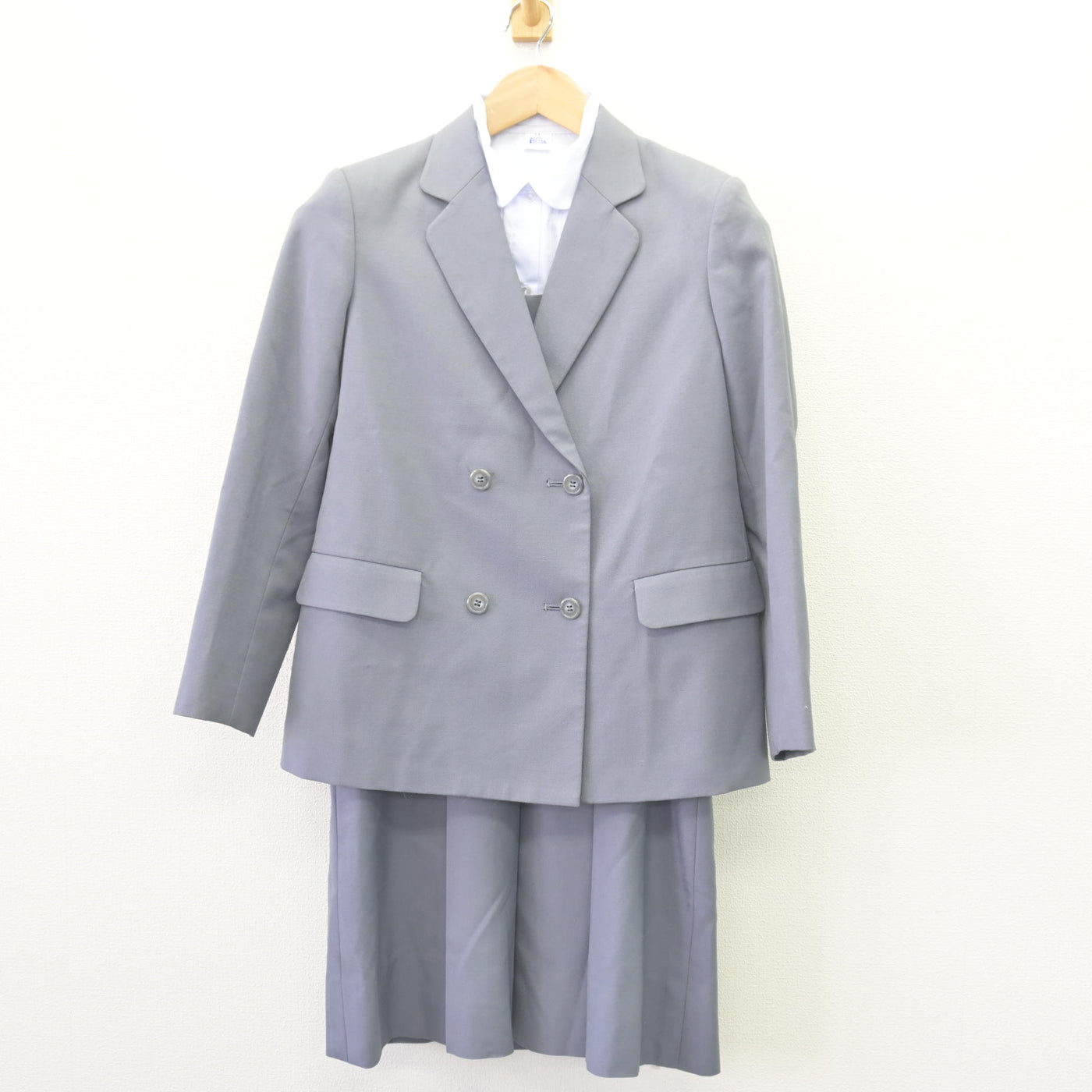 【中古】東京都 桐朋学園小学校 女子制服 3点 (ブレザー・シャツ・ジャンパースカート) sf069762