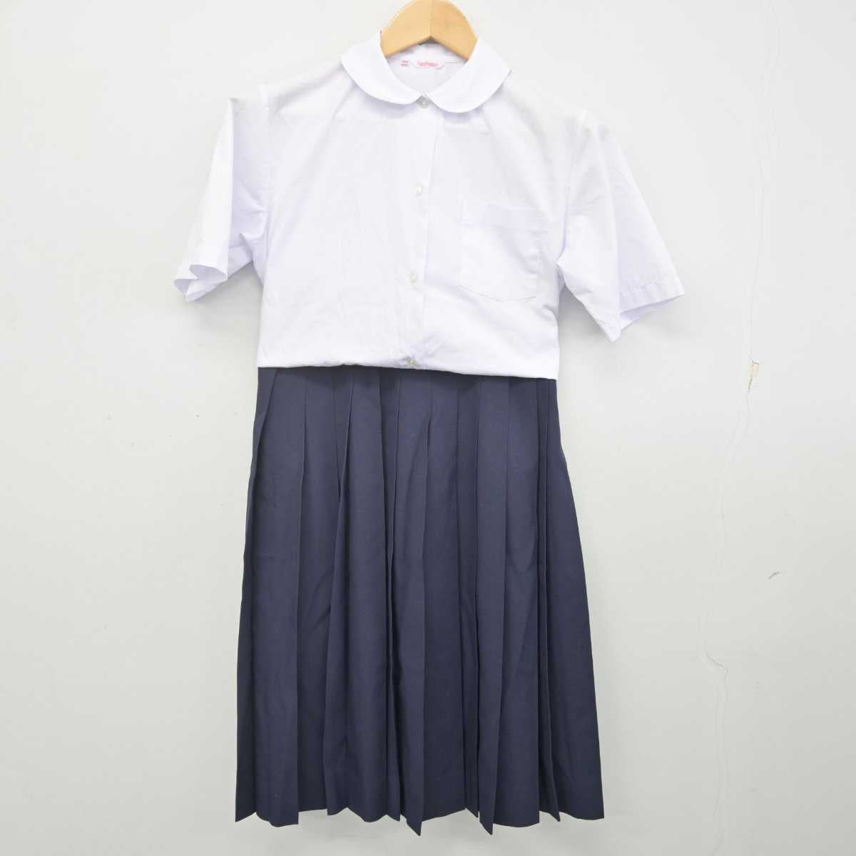 【中古】千葉県 松戸市立第四中学校 女子制服 2点 (シャツ・スカート) sf070085