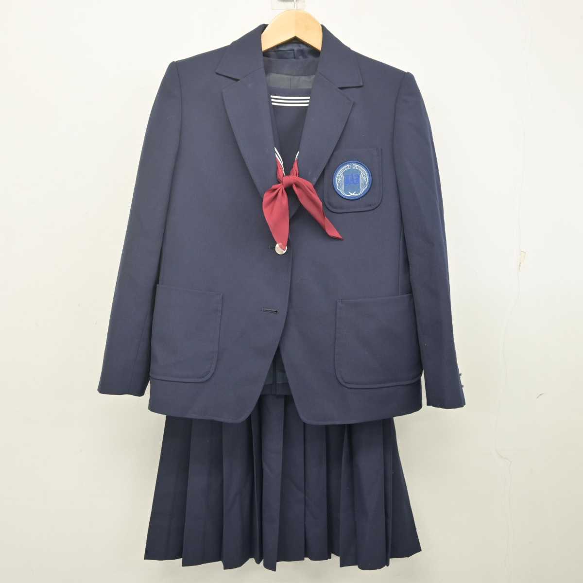 【中古】北海道 遺愛女子高等学校 女子制服 5点 (ブレザー・セーラー服・スカート) sf070093