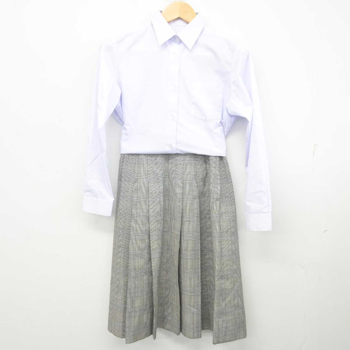 【中古】東京都 双葉中学校 女子制服 2点 (シャツ・スカート) sf070109