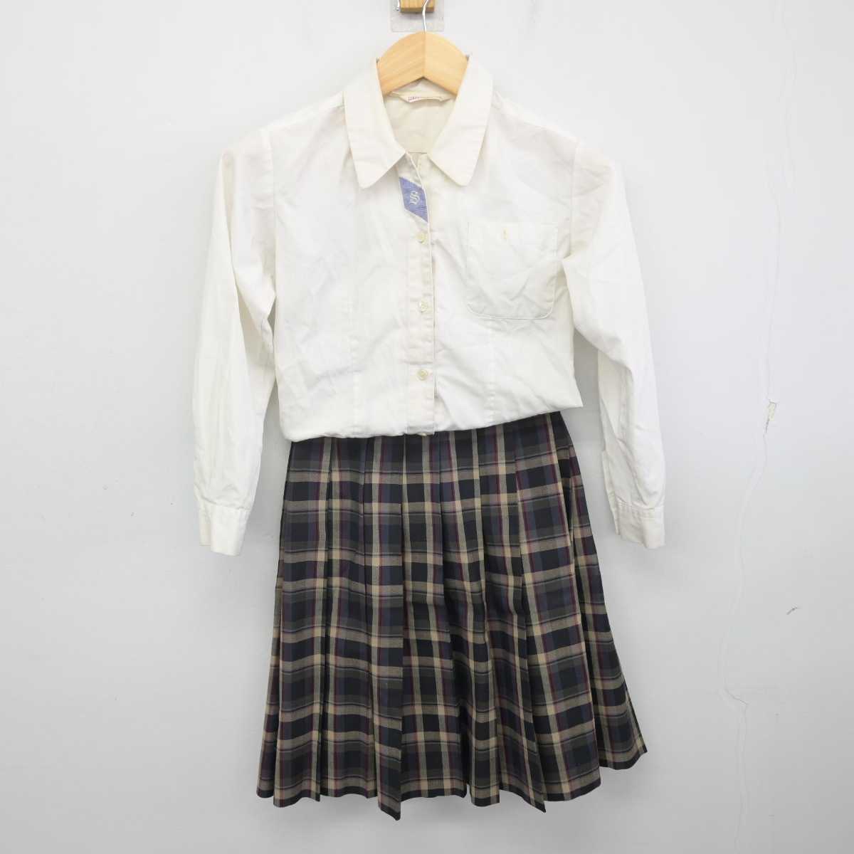 【中古】奈良県 新庄中学校 女子制服 2点 (シャツ・スカート) sf070120