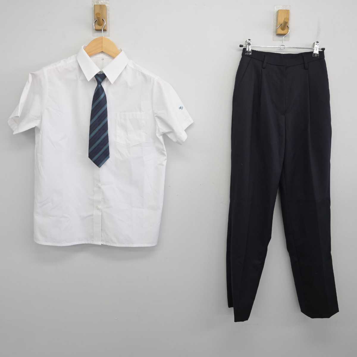 【中古】東京都 和洋九段女子中学校 女子制服 3点 (シャツ・ズボン) sf070129