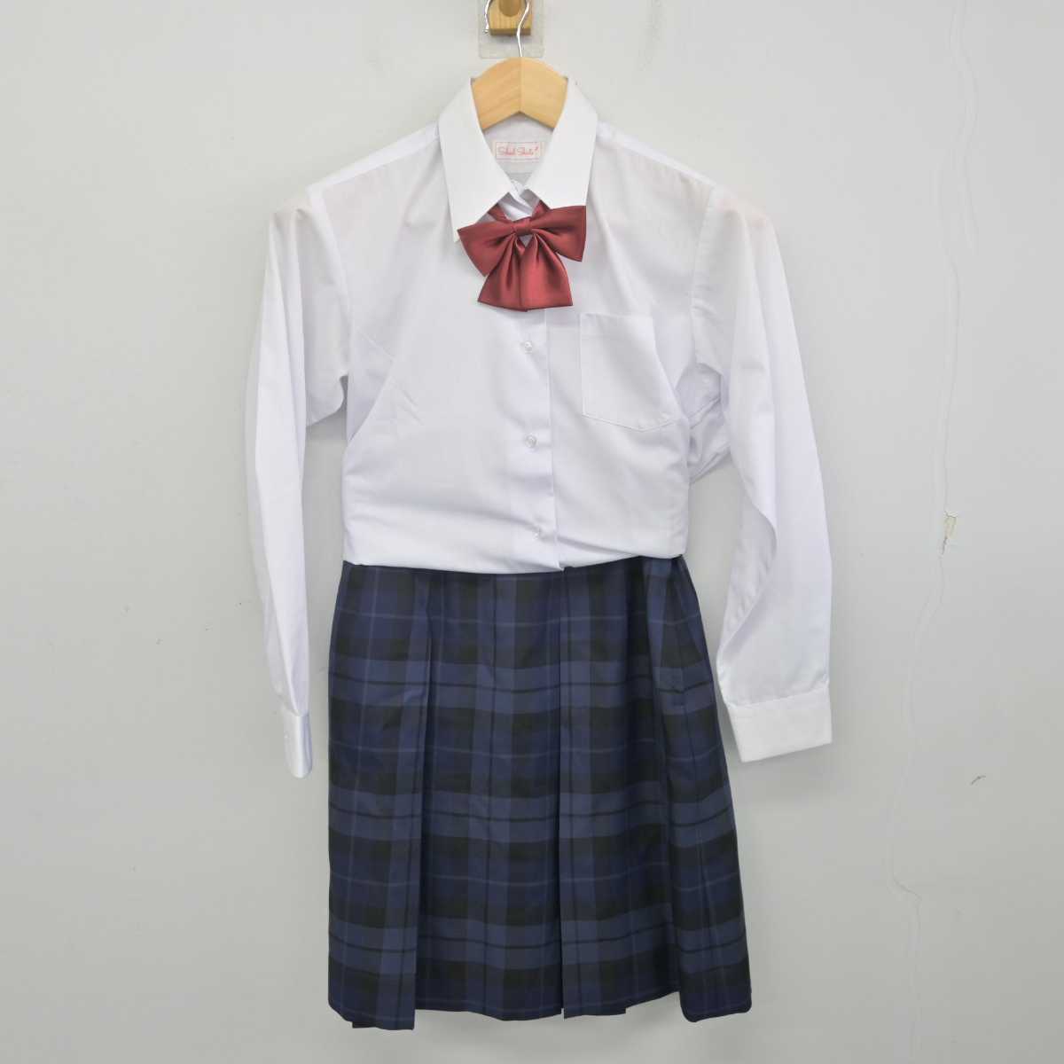 【中古】神奈川県 東永谷中学校 女子制服 6点 (ブレザー・ベスト・シャツ・スカート) sf070144