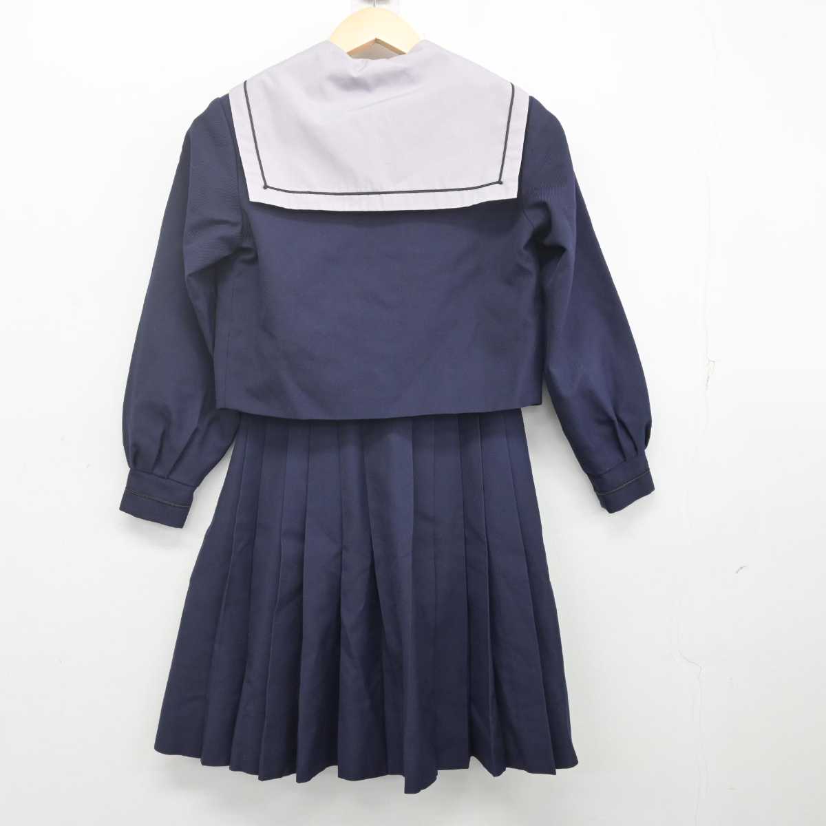 【中古】大阪府 登美丘中学校 女子制服 2点 (セーラー服・スカート) sf070212