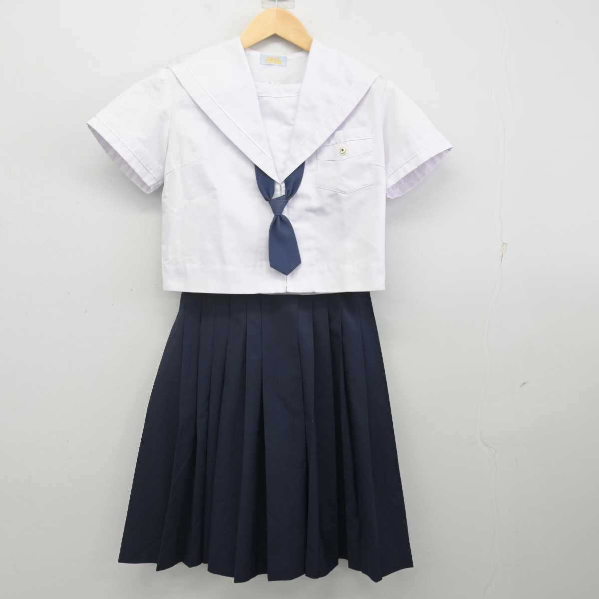 【中古】大阪府 登美丘中学校 女子制服 3点 (セーラー服・スカート) sf070213