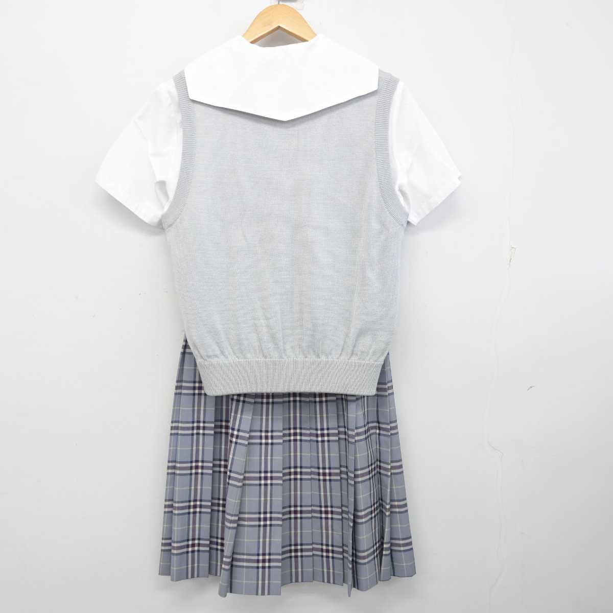 【中古】佐賀県 多久高等学校 女子制服 4点 (ブラウス・ニットベスト・スカート) sf070234