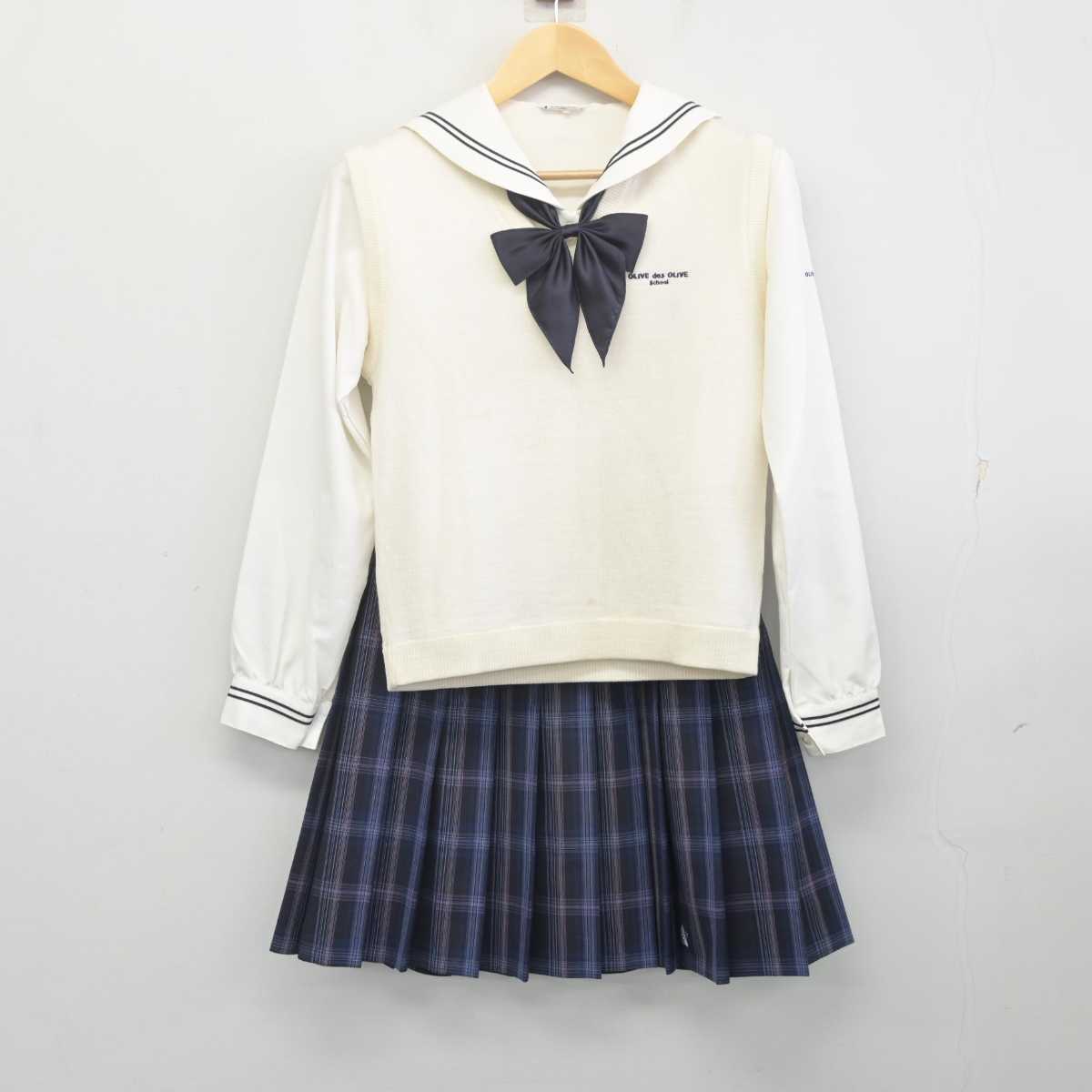 【中古】埼玉県 秋草学園高等学校 女子制服 5点 (セーラー服・ニットベスト・スカート) sf070289