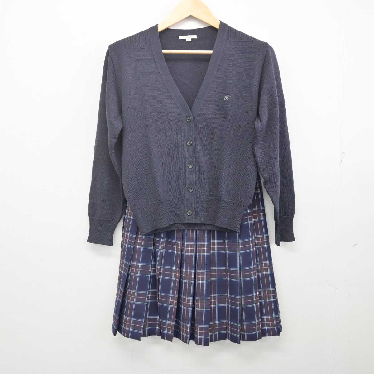 【中古】神奈川県 白鵬女子高等学校 女子制服 4点 (ブレザー・ニット・スカート) sf070305